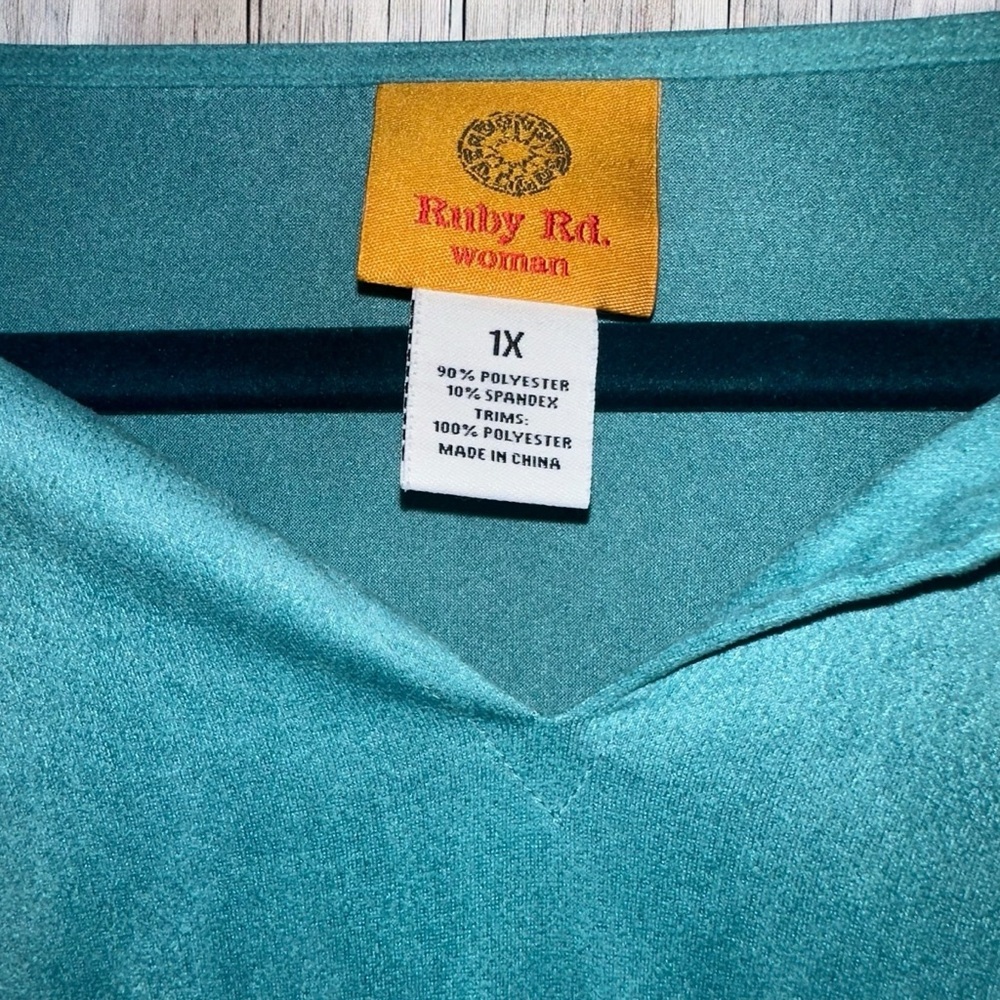 Ruby Road plus size turquoise top - 1X (F13) - Picture 3 of 5